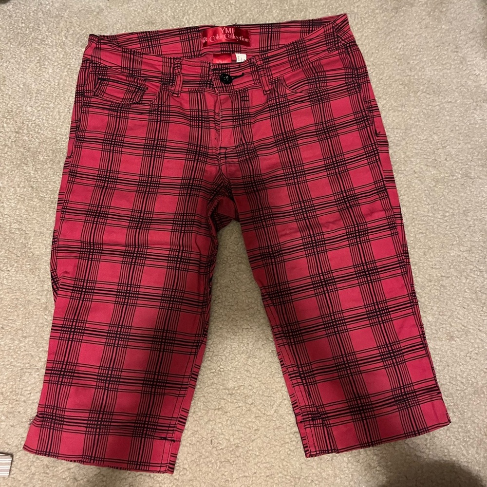 🔴YMI Plaid Capri